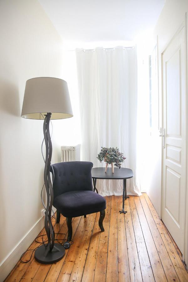 Croix Blanche - Le Logis Apartment